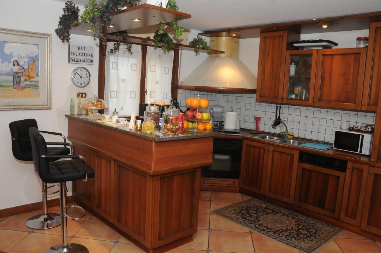 La Casa Di Luna San Benedetto del Tronto Eksteriør bilde